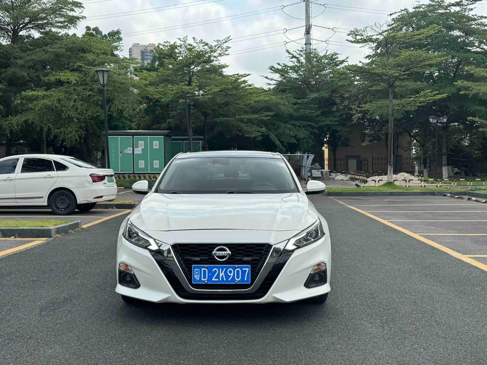 Nissan Teana