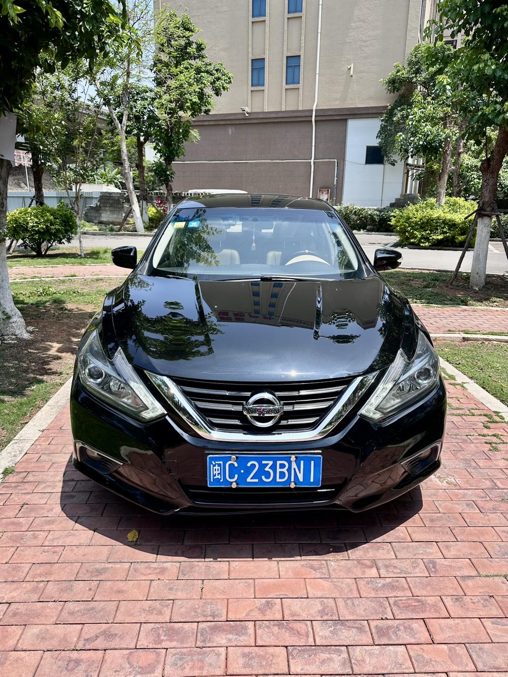 Nissan Teana