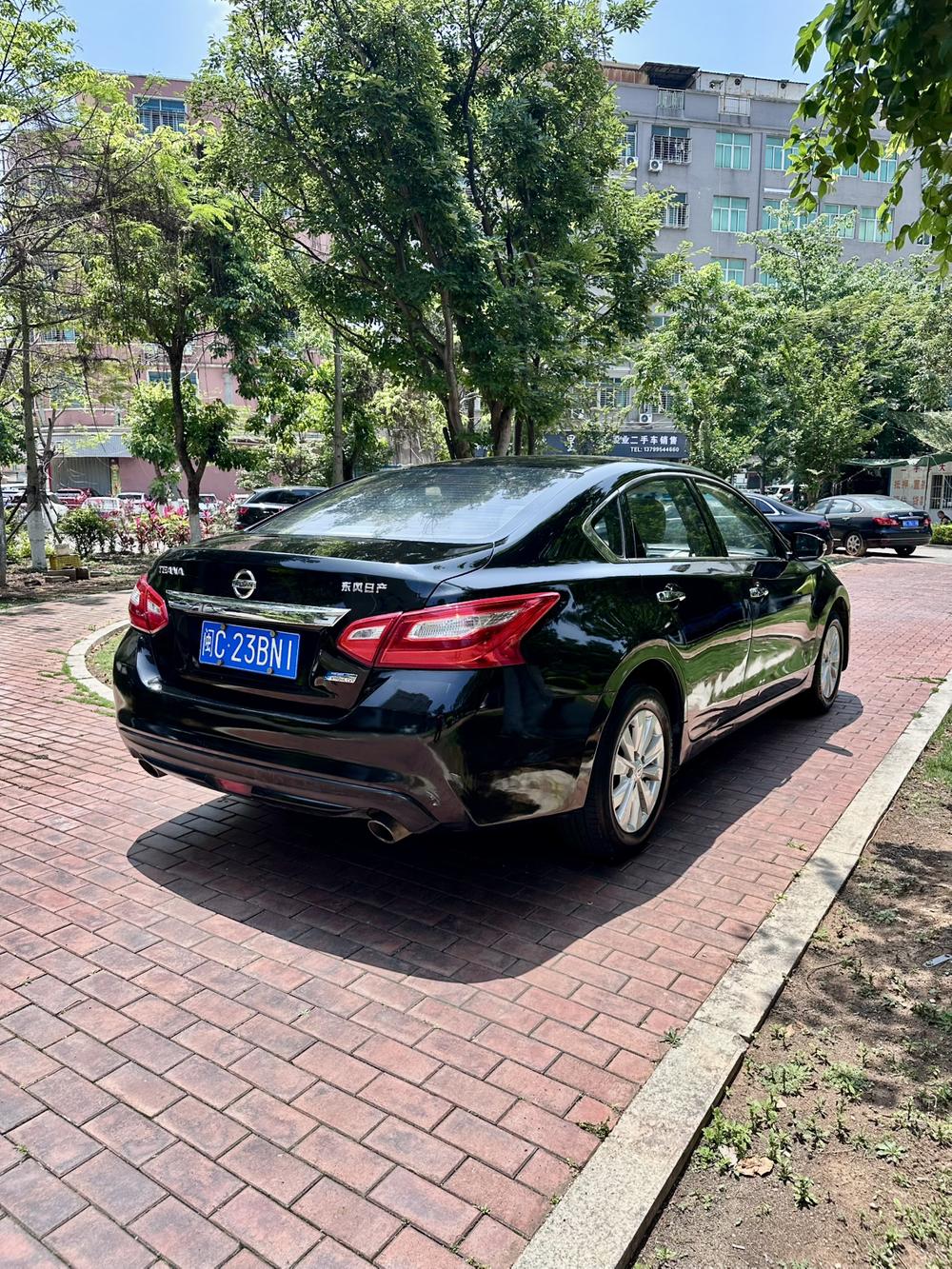 Nissan Teana