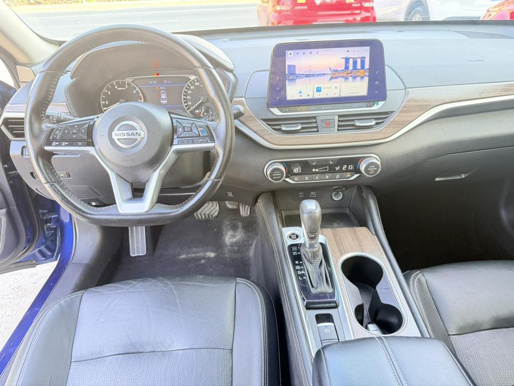 Nissan Teana