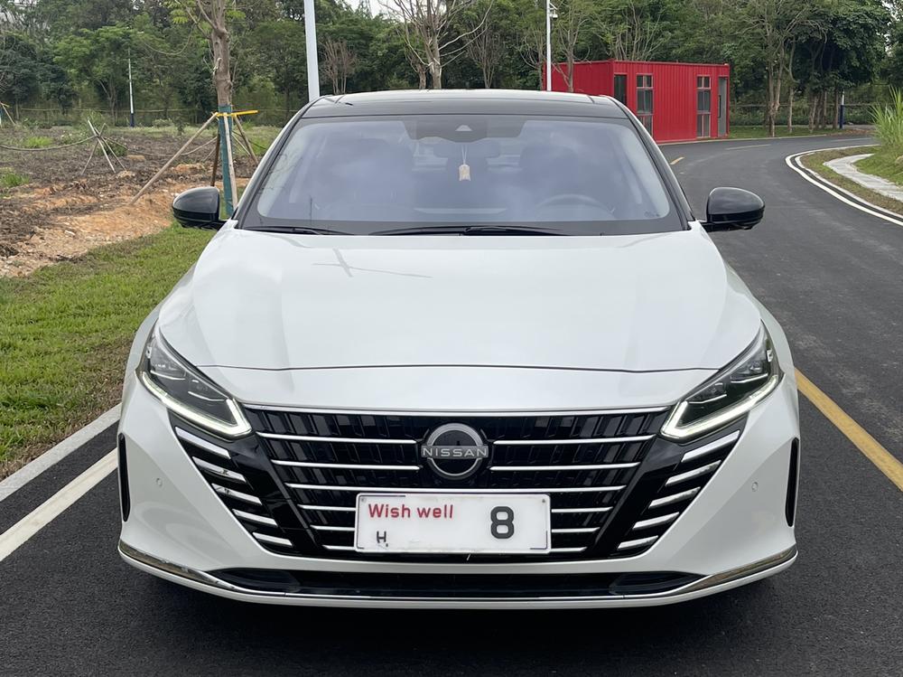 Nissan Teana