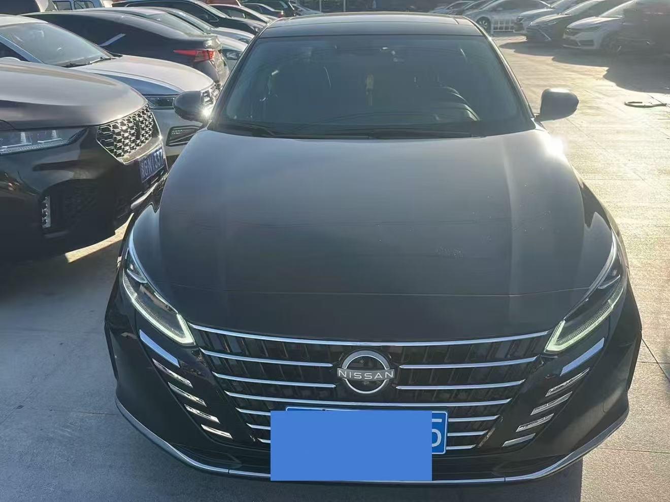 Nissan Teana