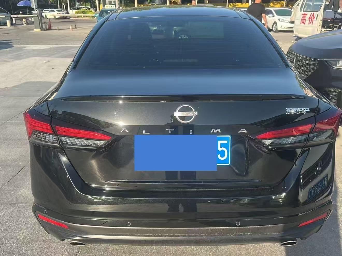 Nissan Teana