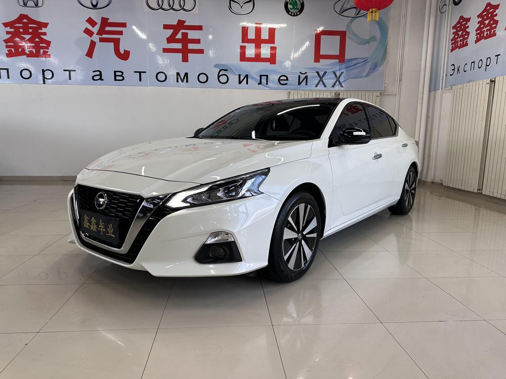 Nissan Teana