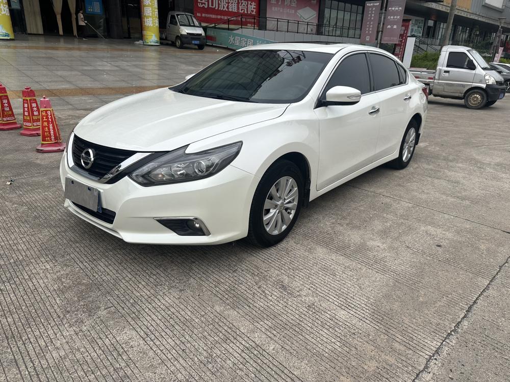 Nissan Teana
