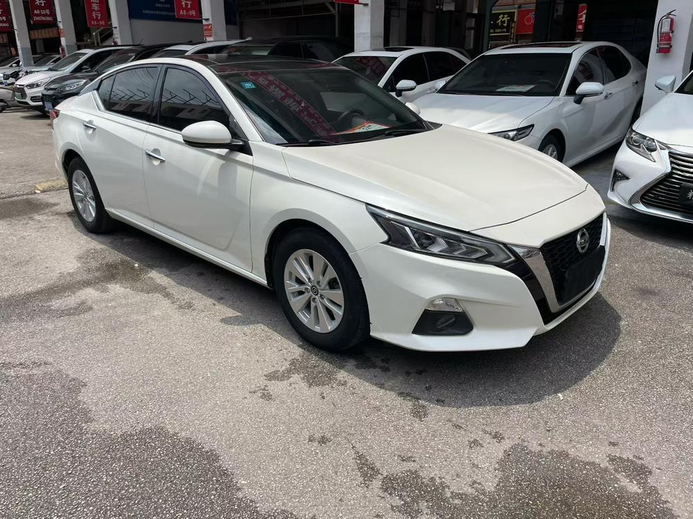 Nissan Teana
