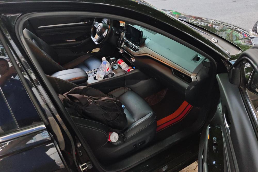 Nissan Teana