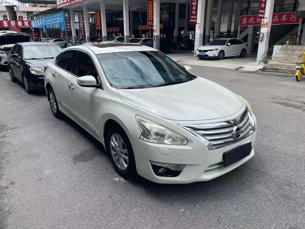 Nissan Teana