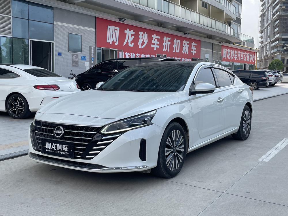 Nissan Teana