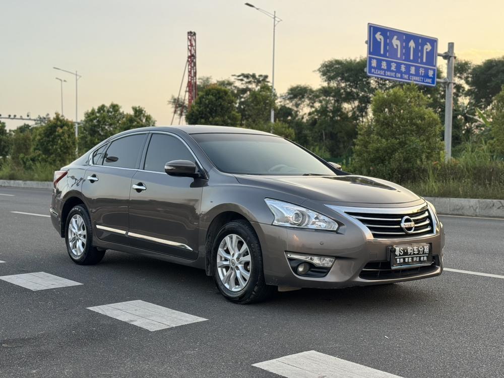 Nissan Teana