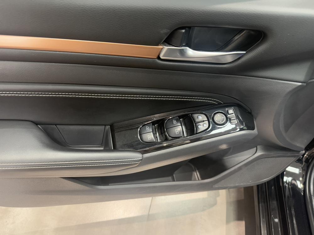 Nissan Teana