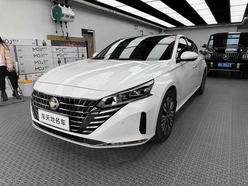 Nissan Teana