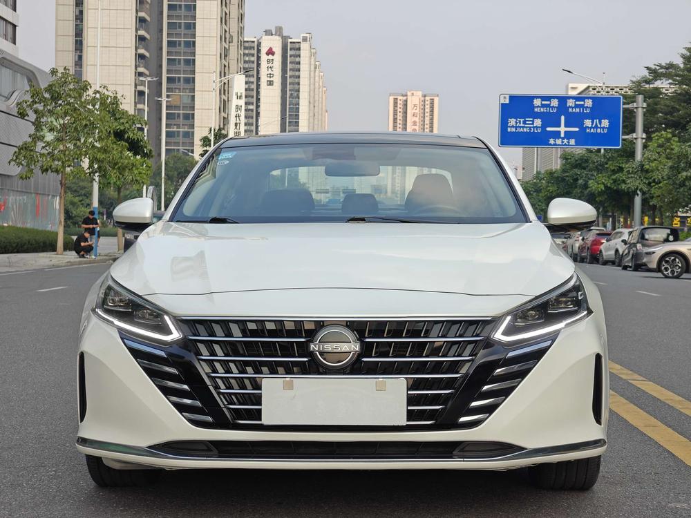 Nissan Teana