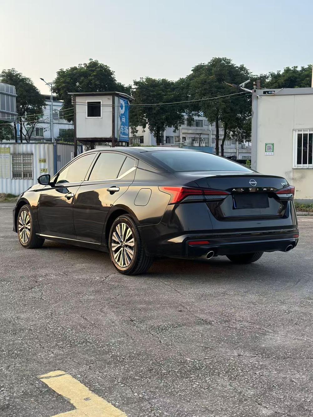 Nissan Teana