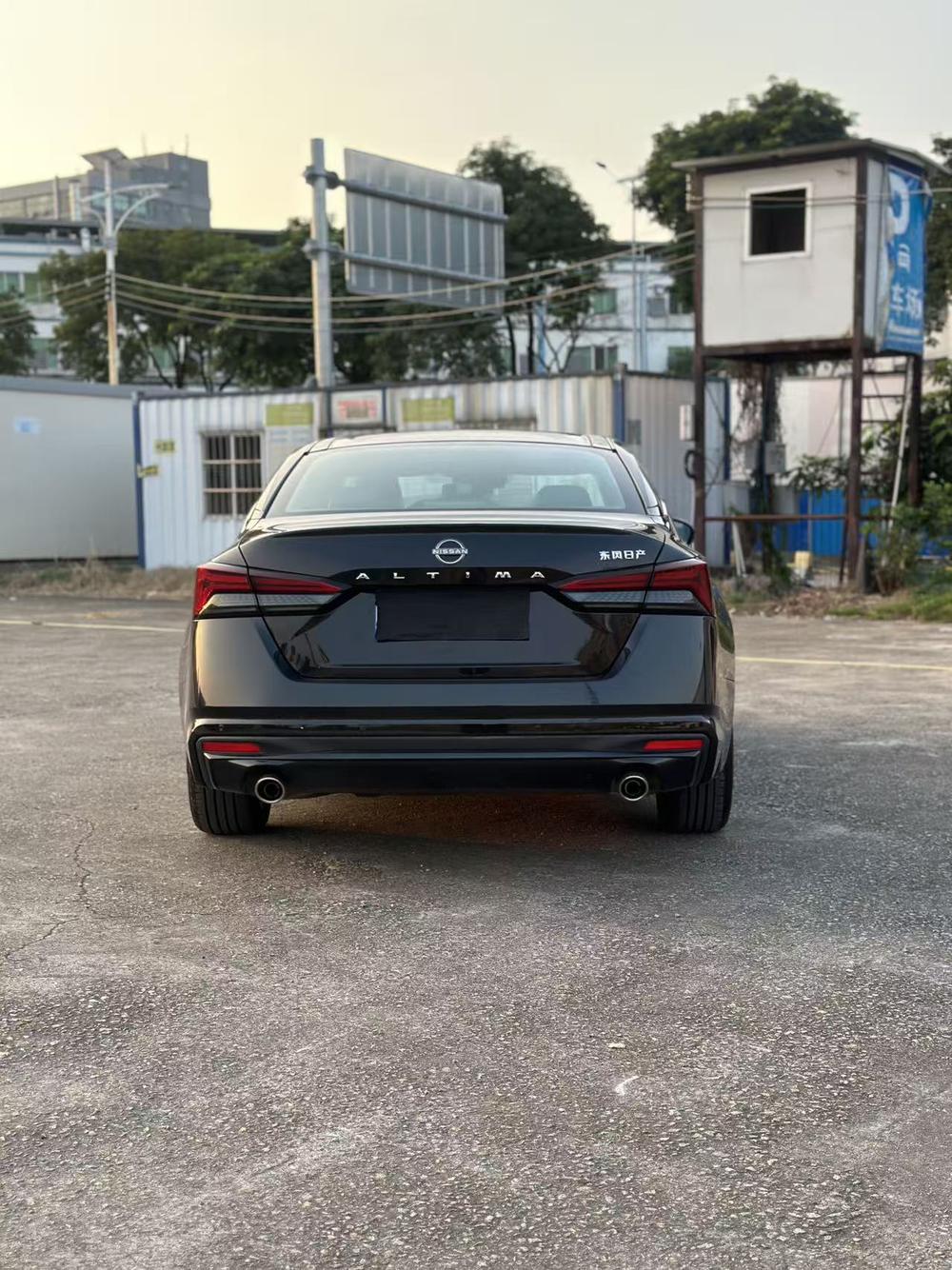 Nissan Teana