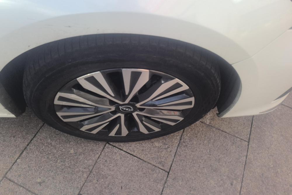 Nissan Teana