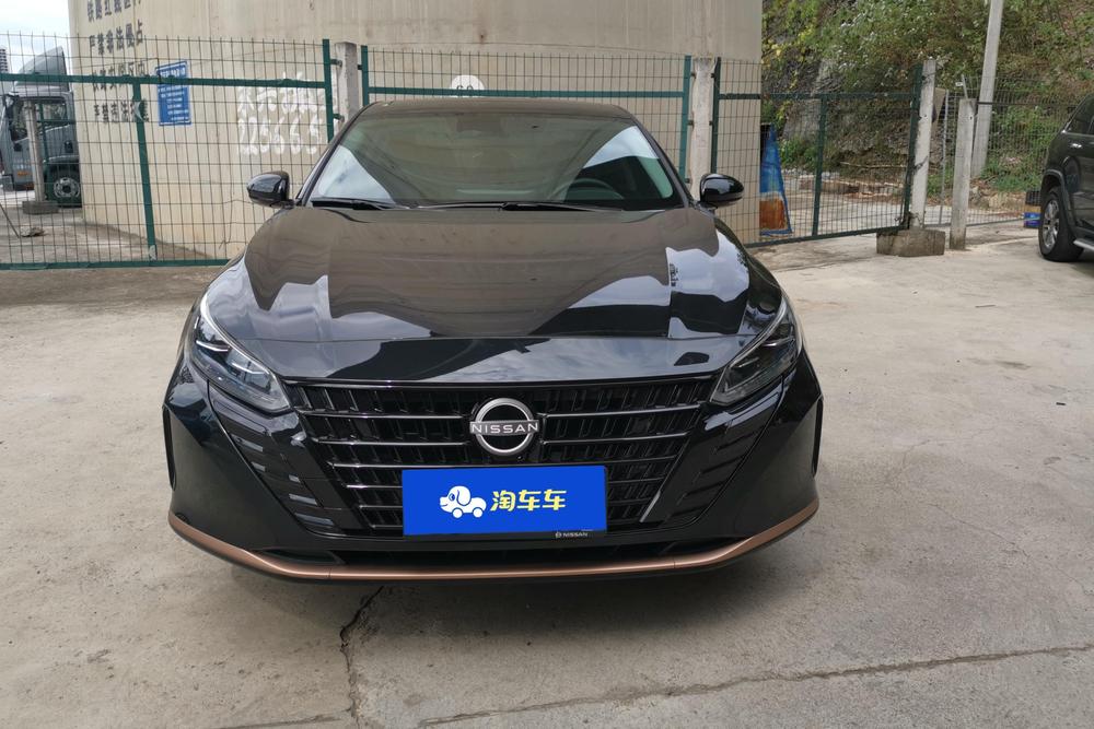 Nissan Teana