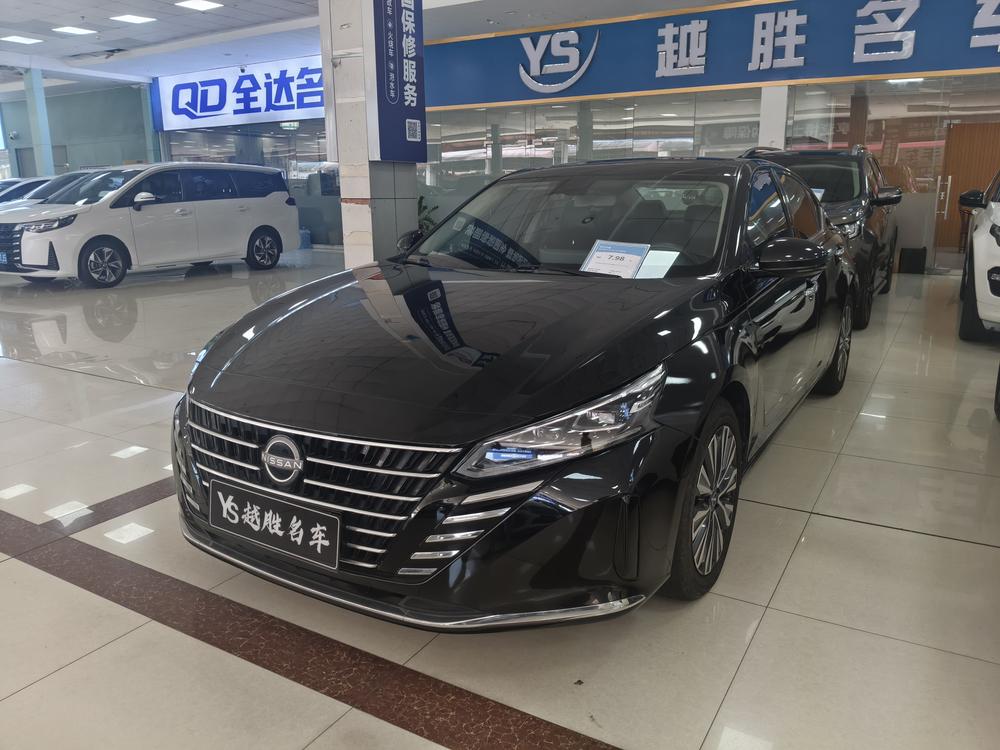 Nissan Teana