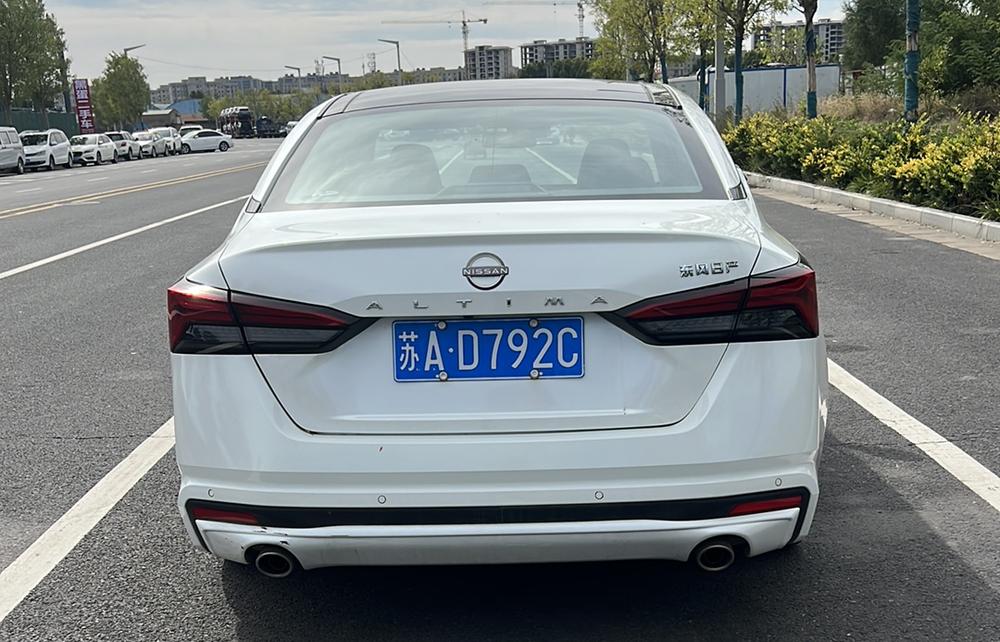 Nissan Teana