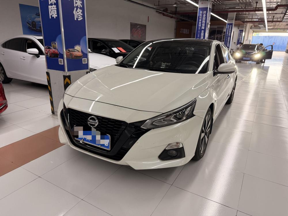 Nissan Teana