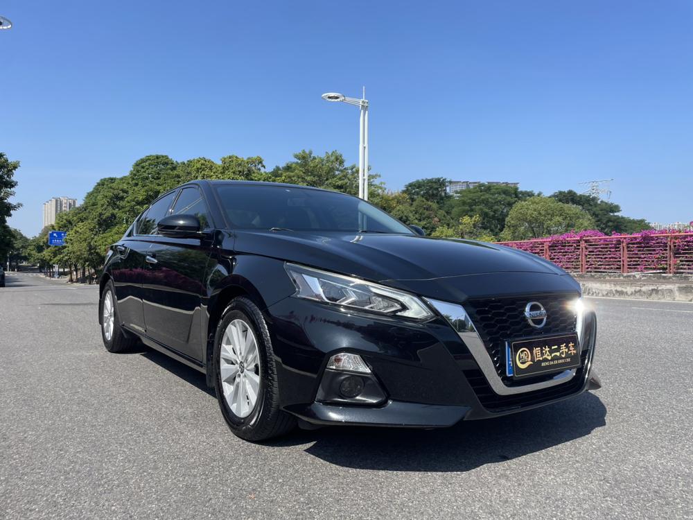 Nissan Teana