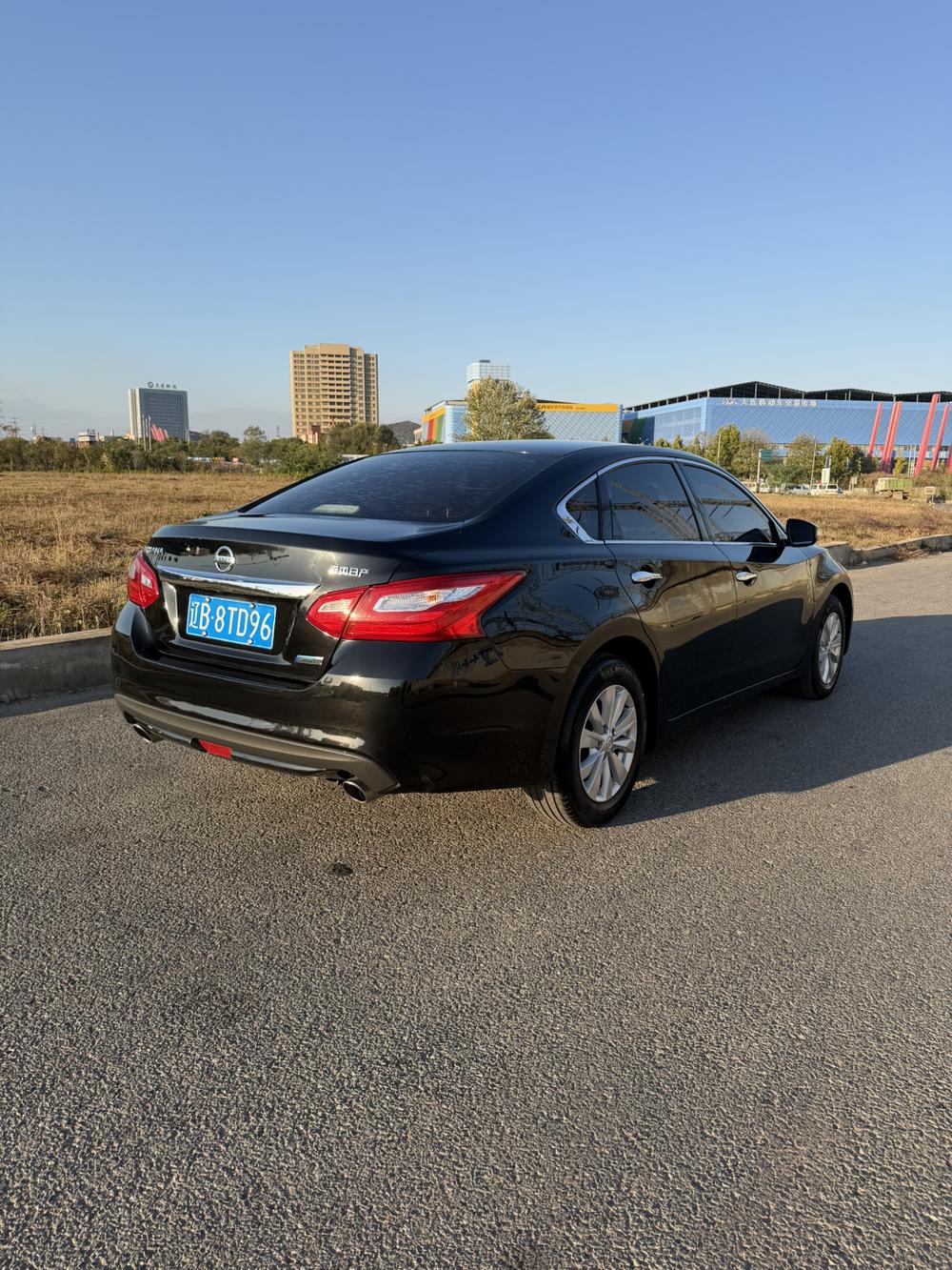 Nissan Teana