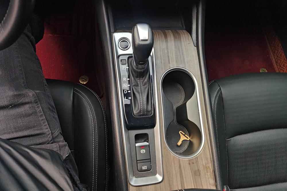 Nissan Teana