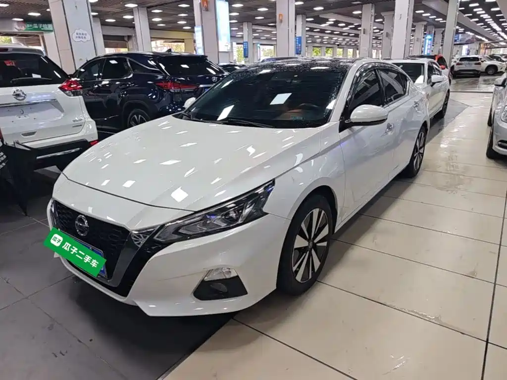 Nissan Teana