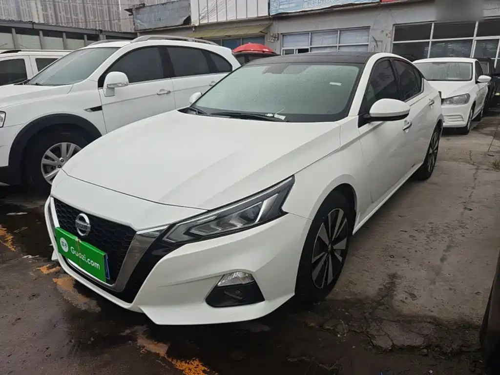 Nissan Teana