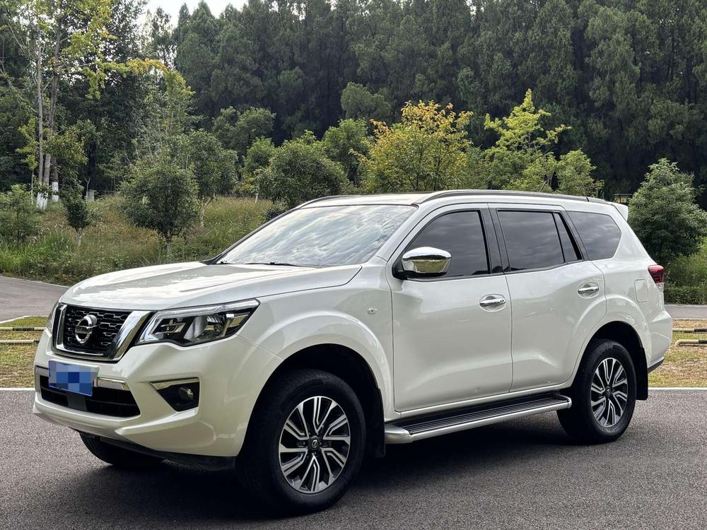 Nissan Terra