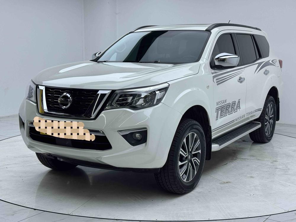Nissan Terra