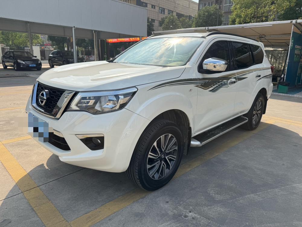 Nissan Terra