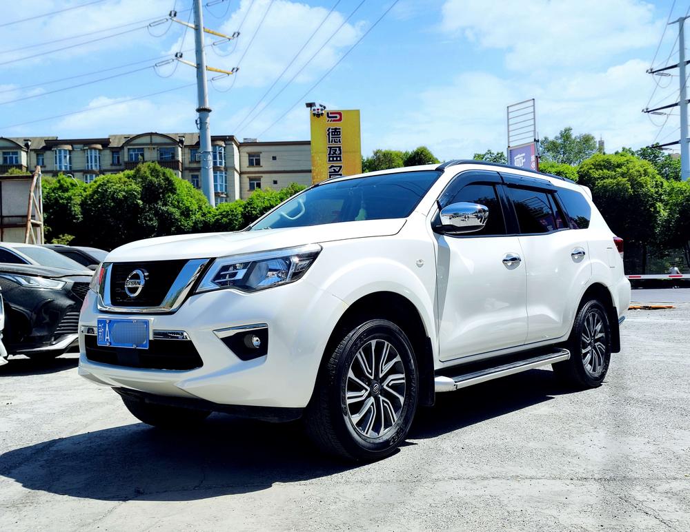 Nissan Terra