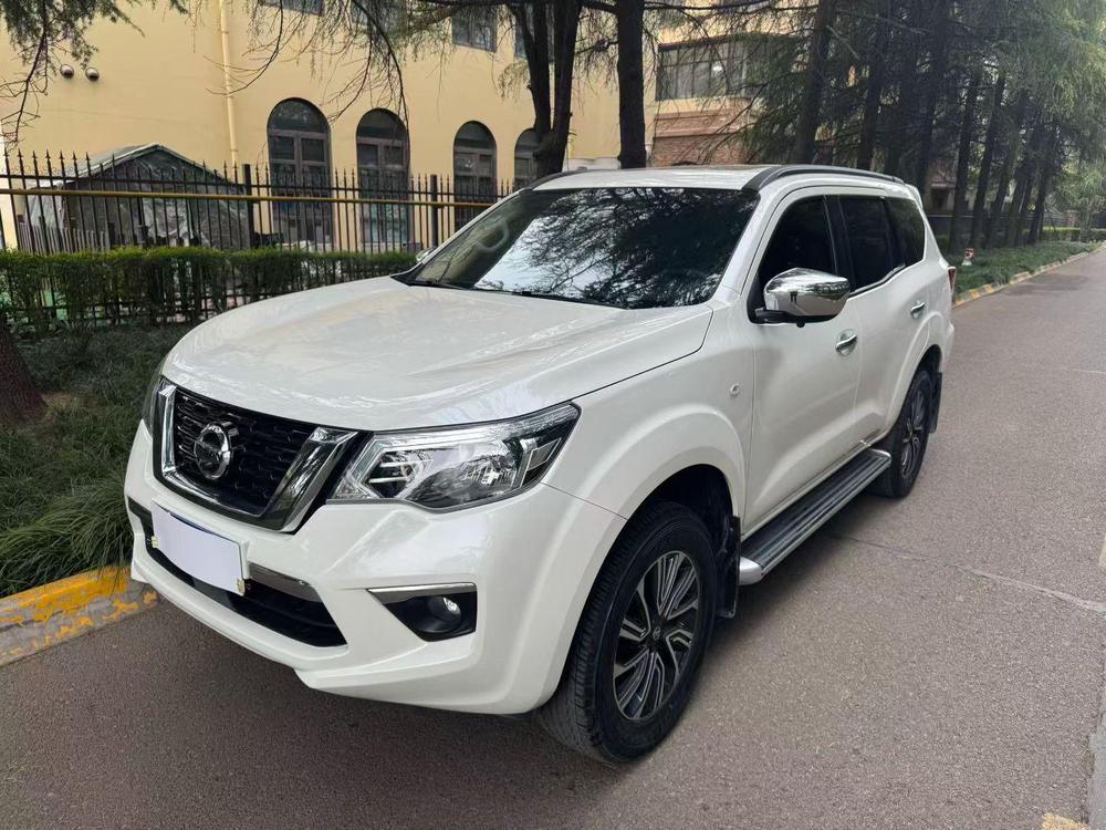 Nissan Terra