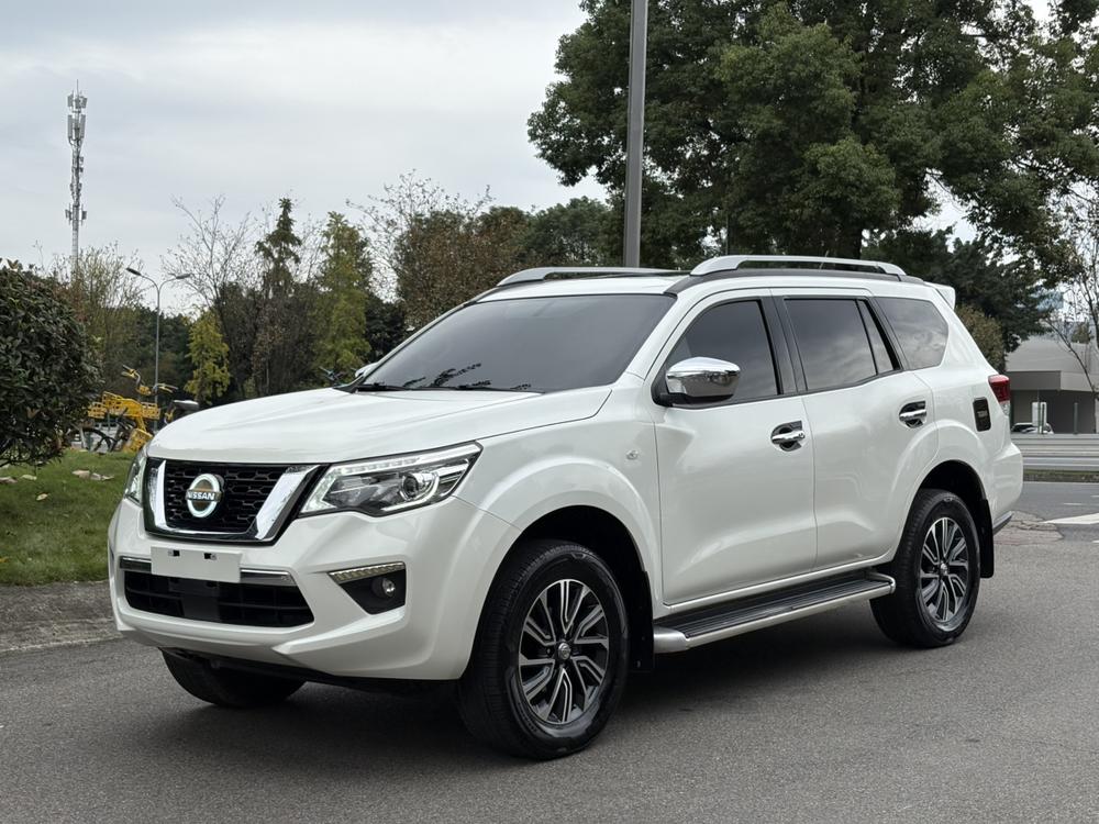 Nissan Terra