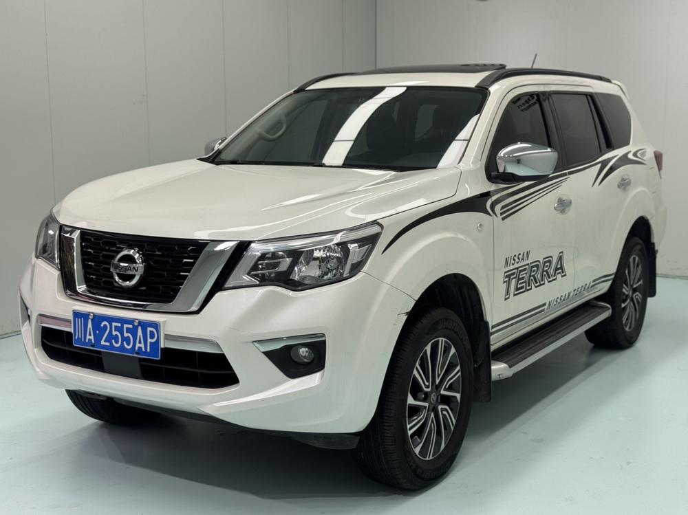 Nissan Terra