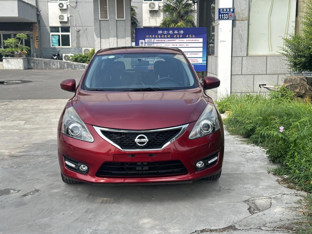Nissan Tiida