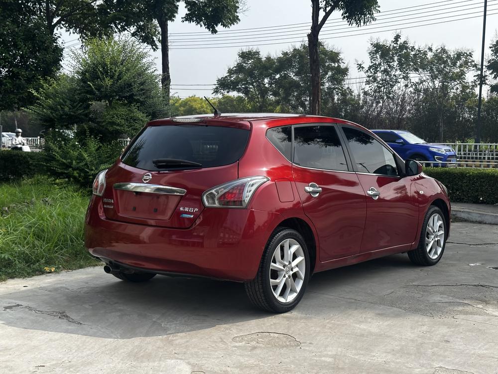 Nissan Tiida