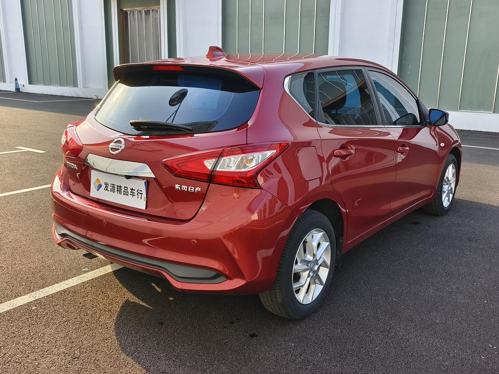 Nissan Tiida