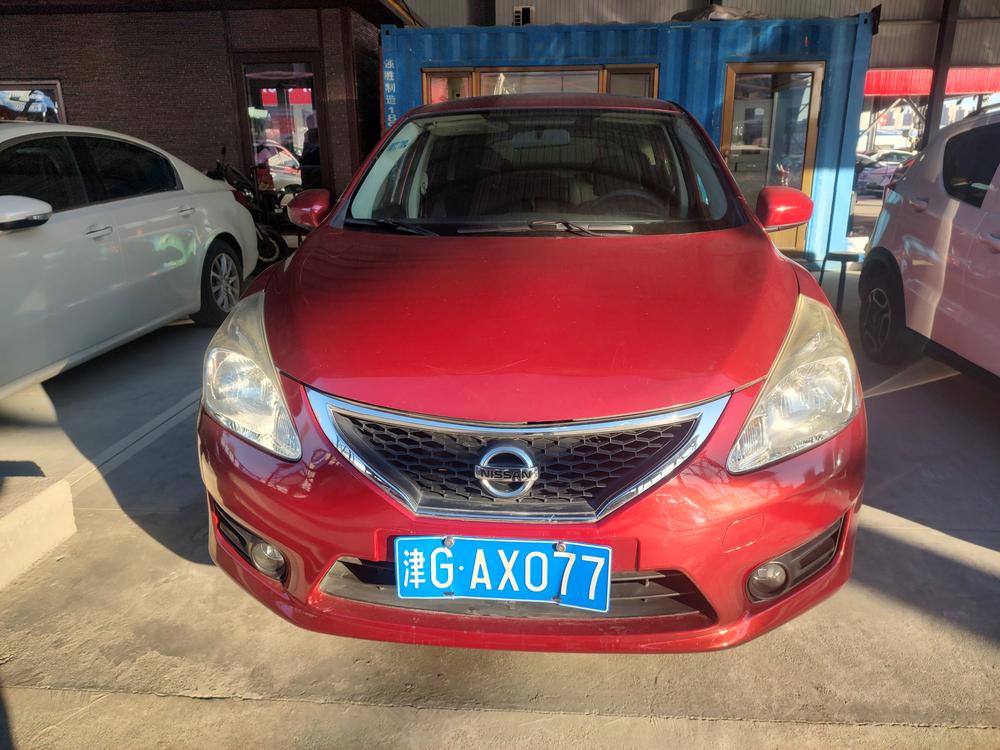 Nissan Tiida