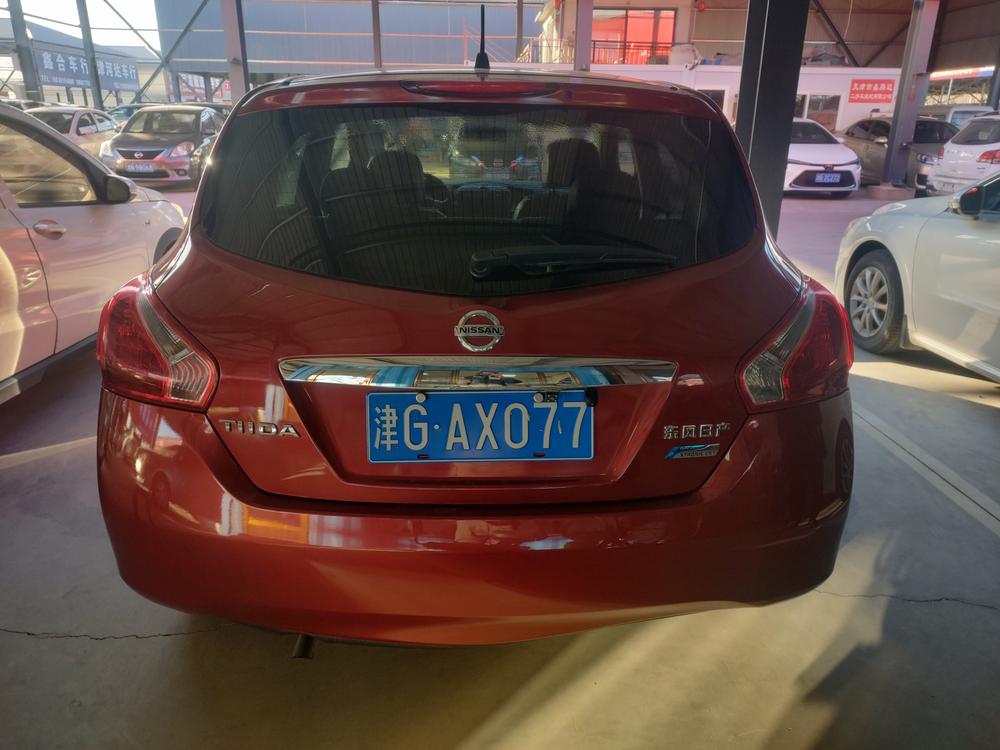 Nissan Tiida