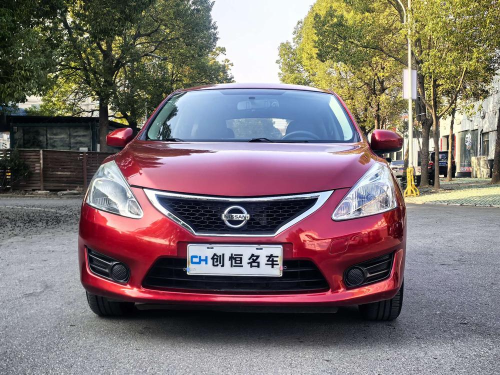 Nissan Tiida