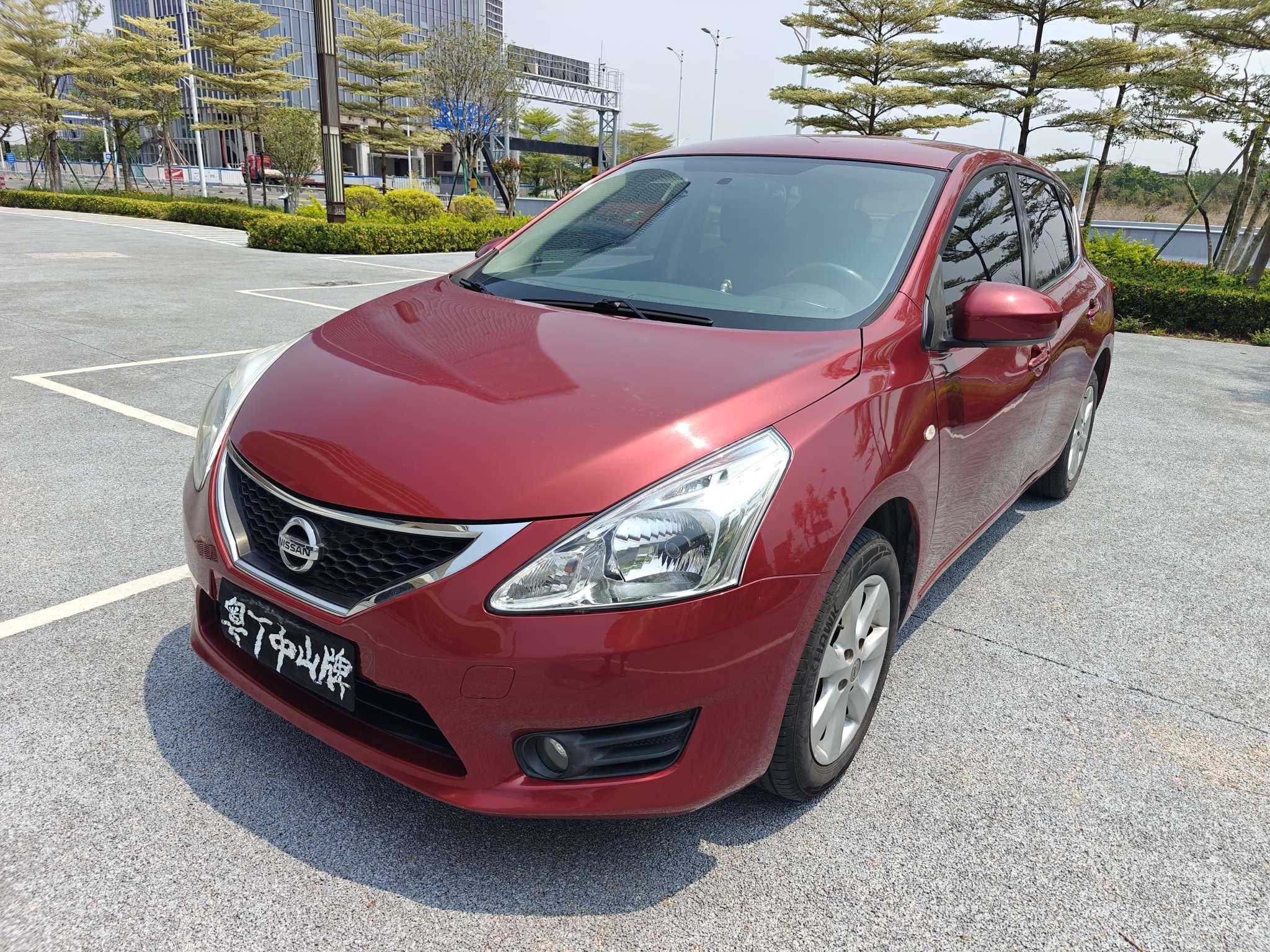 Nissan Tiida