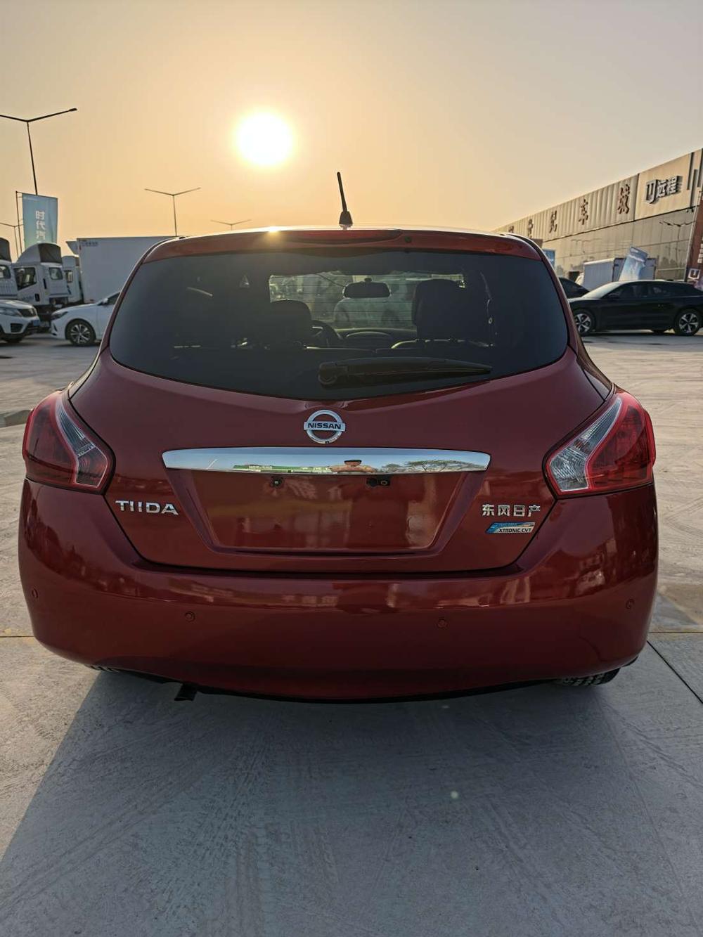 Nissan Tiida