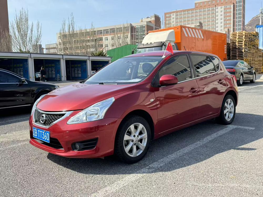Nissan Tiida