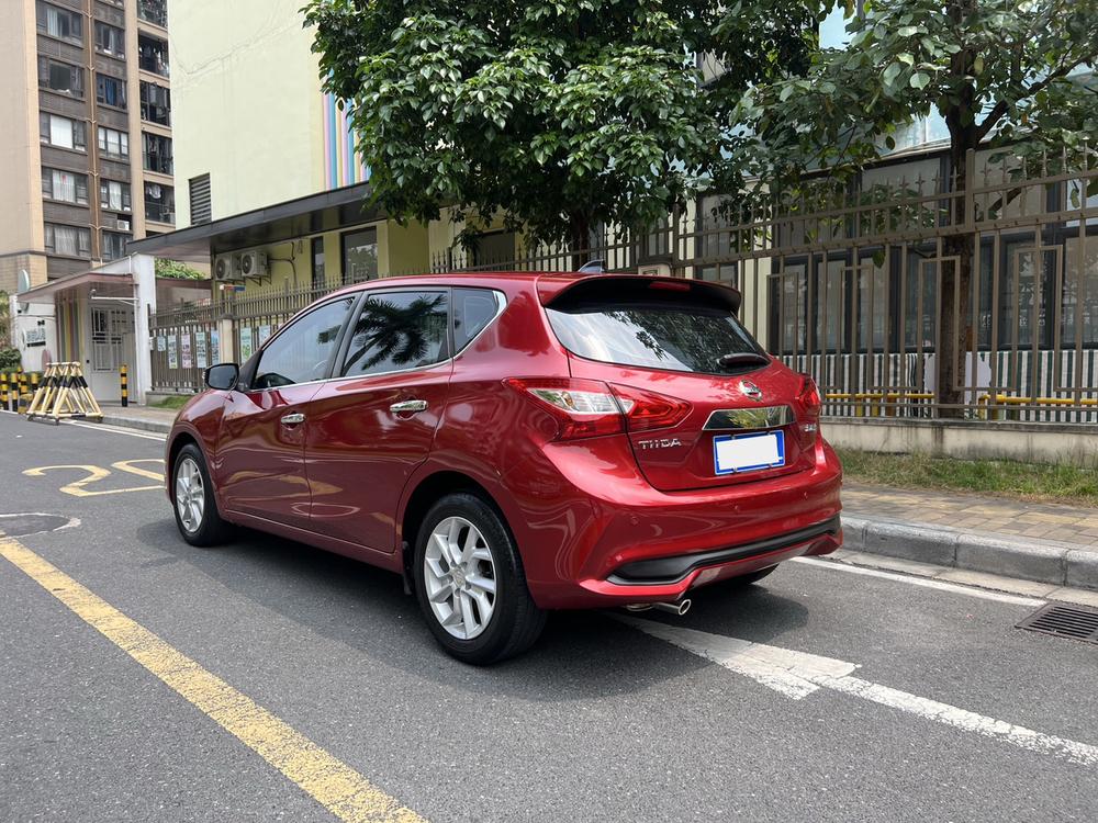 Nissan Tiida