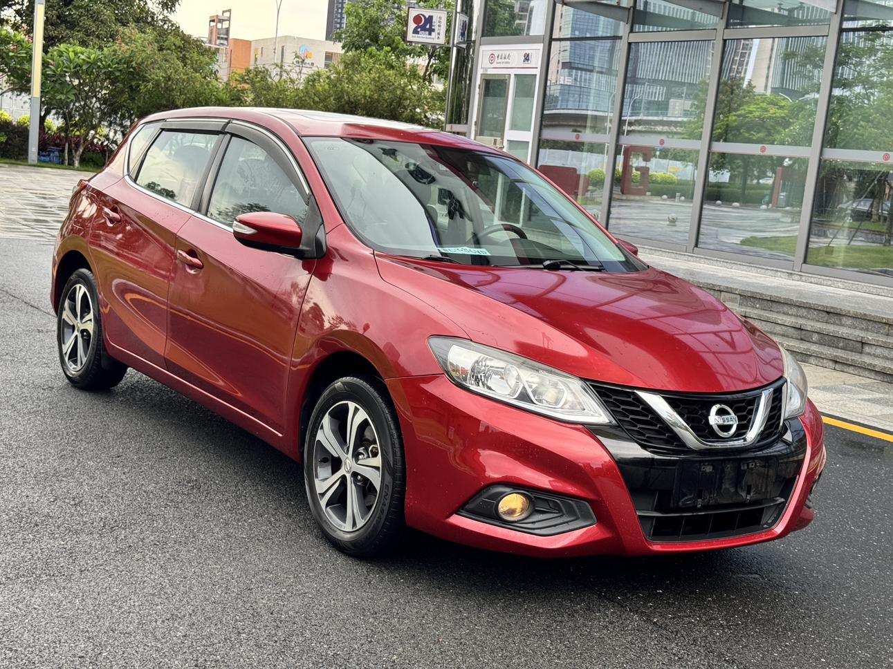 Nissan Tiida