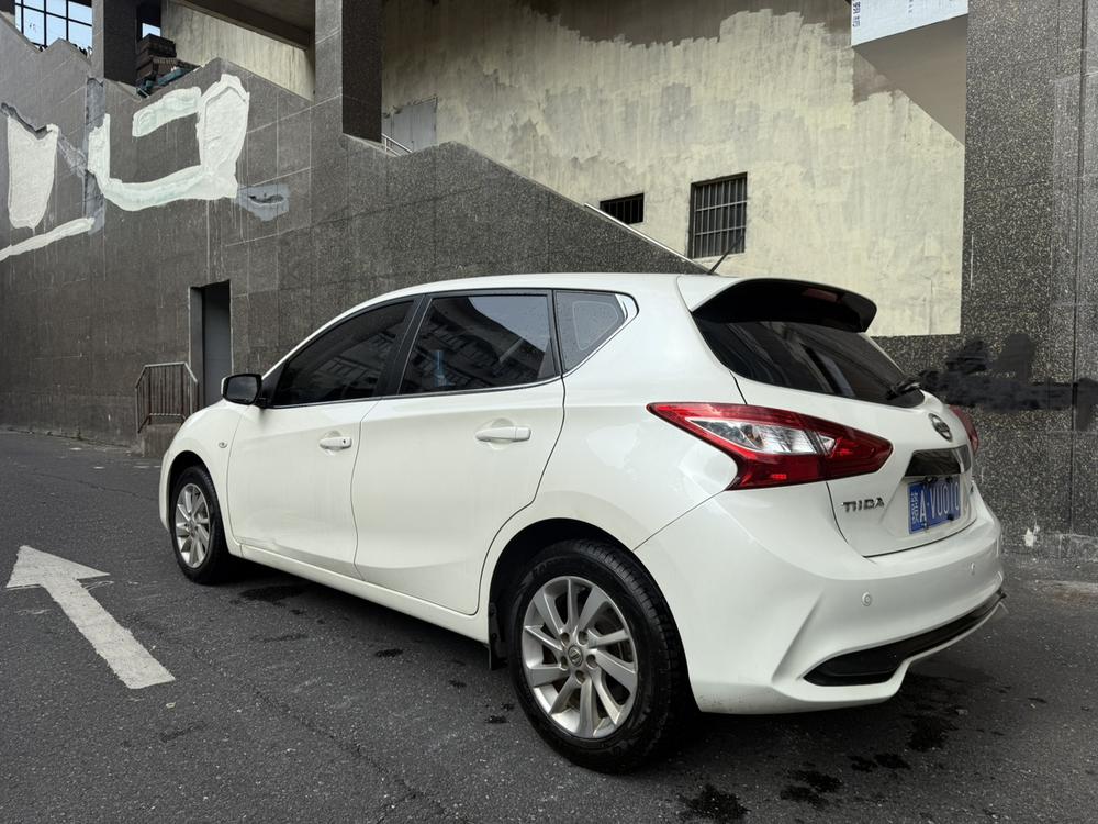 Nissan Tiida