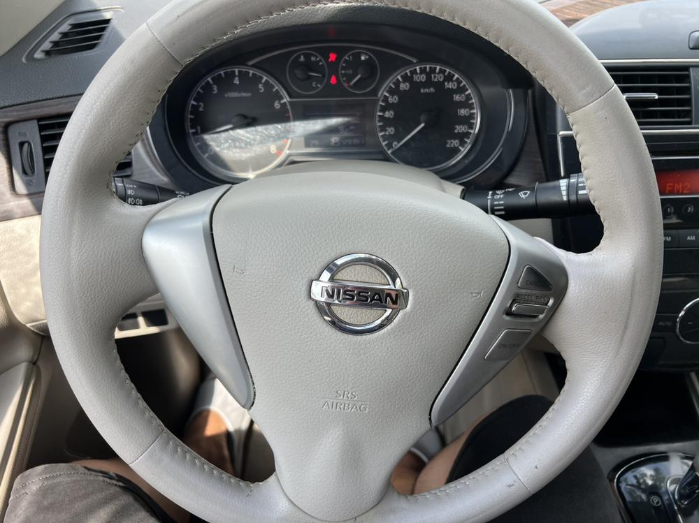 Nissan Tiida