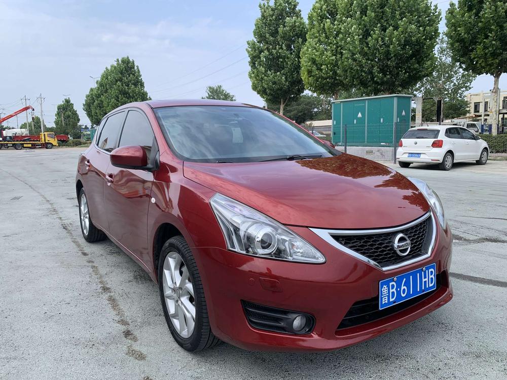 Nissan Tiida